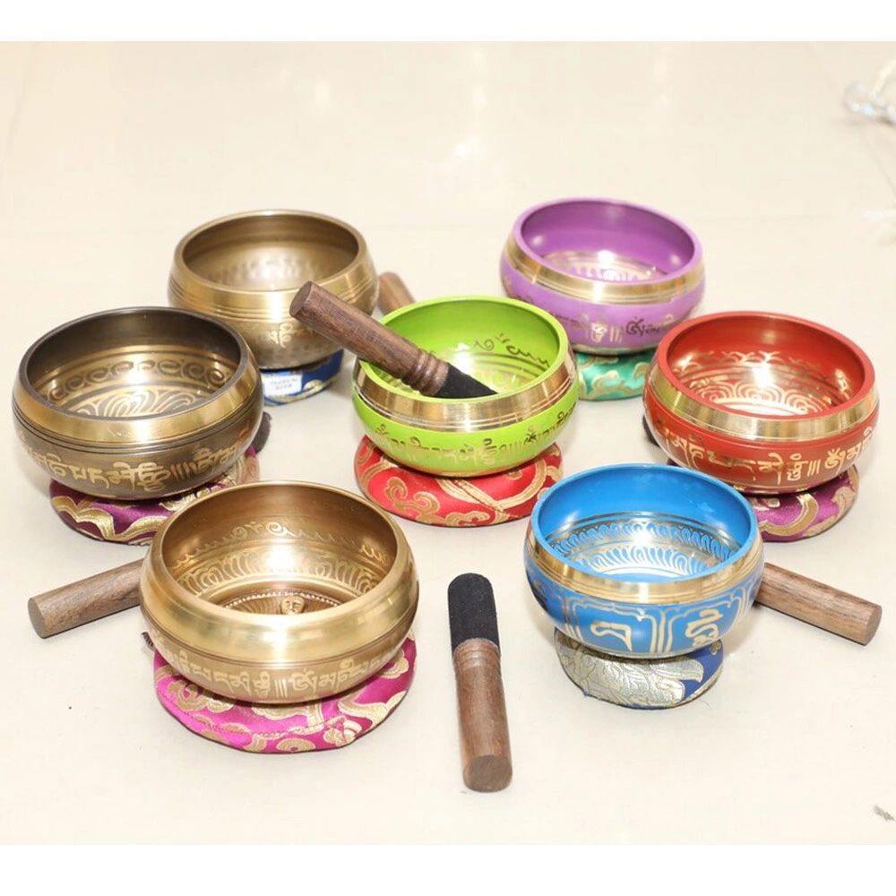 Set Di 7 Ciotole Tibetane Per La Guarigione Dei Chakra / Ciotole Tibetane Artigianali Per Meditazione, Yoga, Riequilibrio Energetico E Terapia Del Suono IN SALDO - Italia - Foto 8